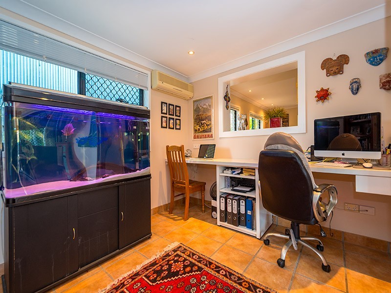 20 Sonder Street, Broadbeach Waters QLD 4218