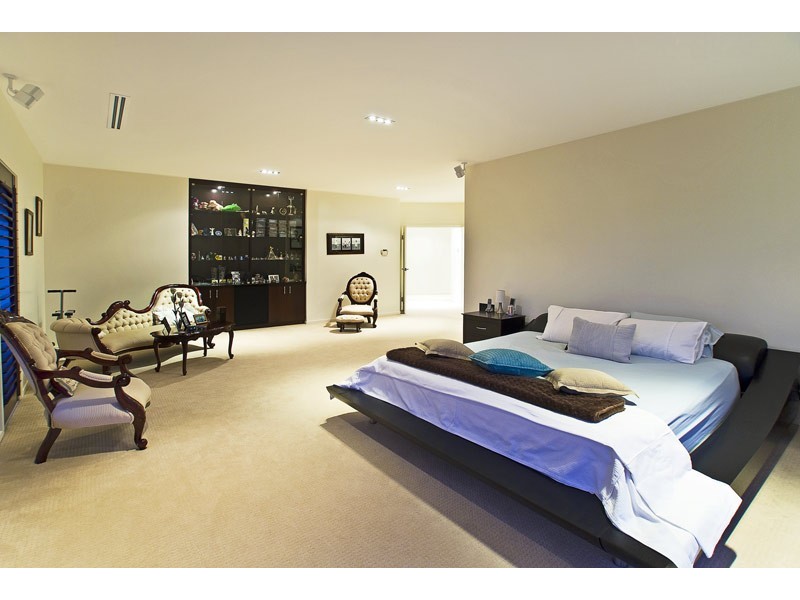 24 Nicklaus Court, Lakelands Estate, Merrimac QLD 4226