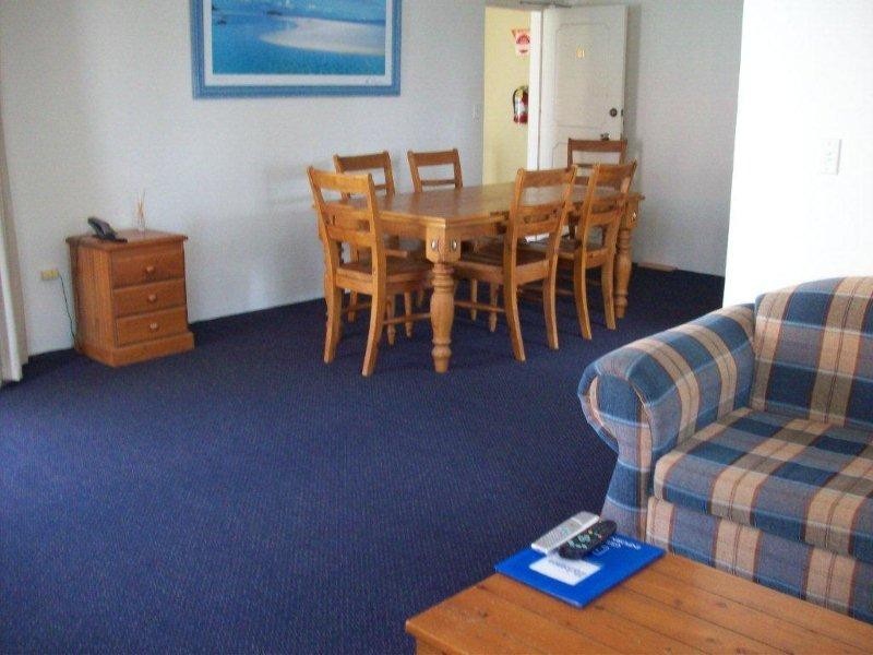 21/28 Old Burleigh Road, Surfers Paradise QLD 4217