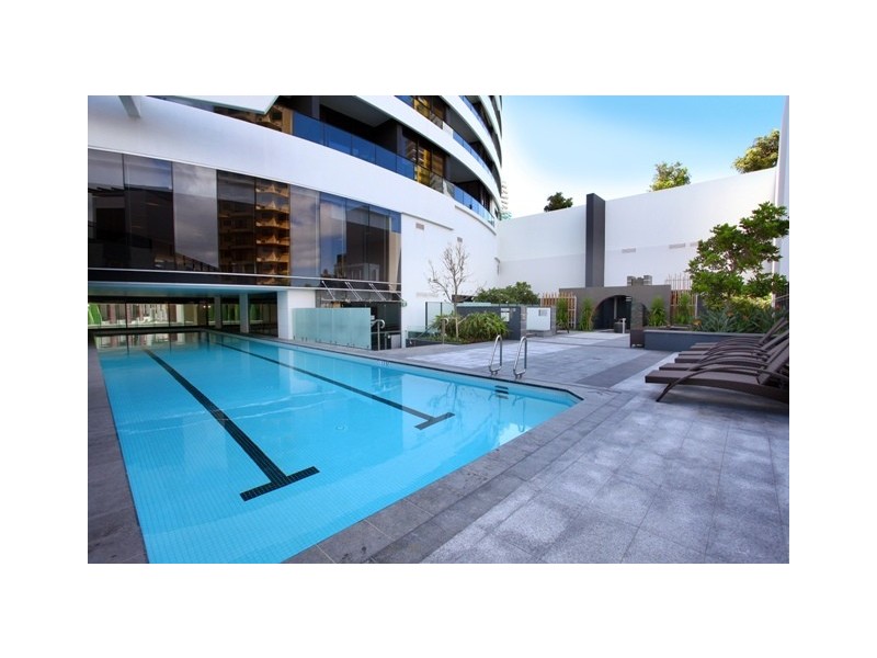 3102 Oracle, 4 Charles Avenue, Broadbeach QLD 4218
