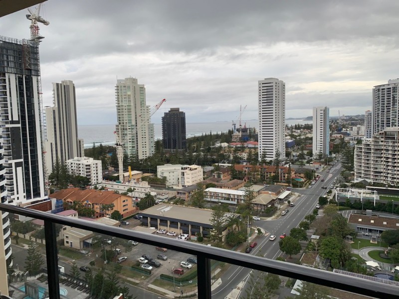 1807/2685 ”Broadbeach on the park” GC Highway, Broadbeach QLD 4218
