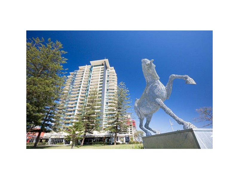 1807/2685 ”Broadbeach on the park” GC Highway, Broadbeach QLD 4218