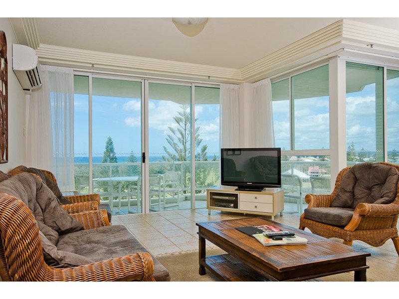 27 (6A) ‘Carmel by the Sea’ 177 Old Burleigh Road, Broadbeach QLD 4218