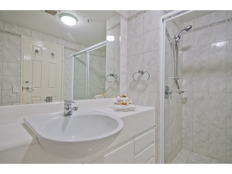 27 (6A) ‘Carmel by the Sea’ 177 Old Burleigh Road, Broadbeach QLD 4218