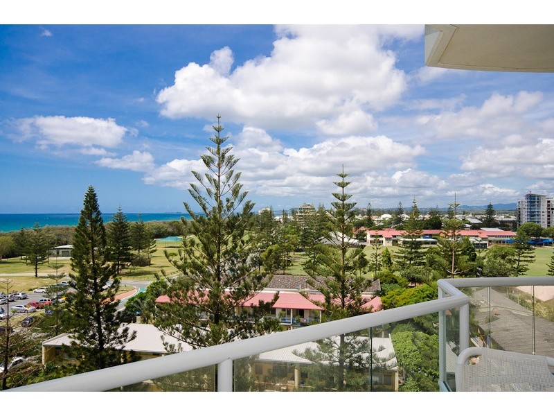27 (6A) ‘Carmel by the Sea’ 177 Old Burleigh Road, Broadbeach QLD 4218