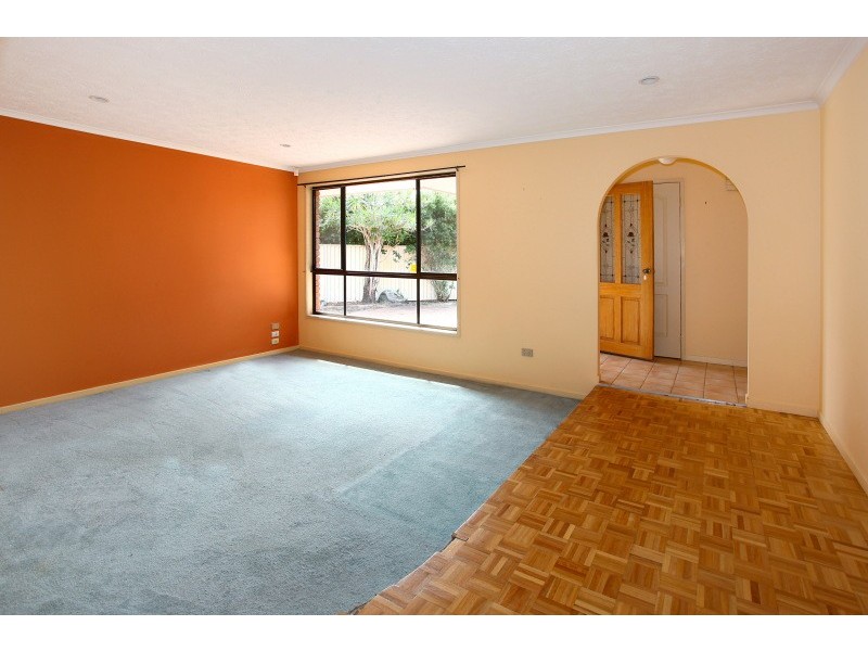 3 Hokitika Street, Broadbeach Waters QLD 4218