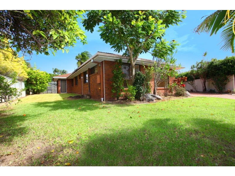 3 Hokitika Street, Broadbeach Waters QLD 4218