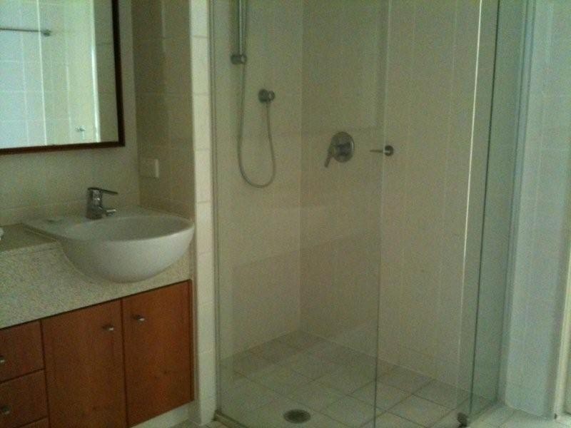 4167 Archer Hill, Benowa QLD 4217