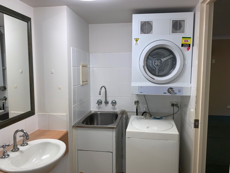 22/4-6 Queensland Ave “Antigua Resort”, Broadbeach QLD 4218