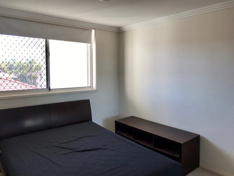 15/21 Armrick Avenue, Broadbeach QLD 4218