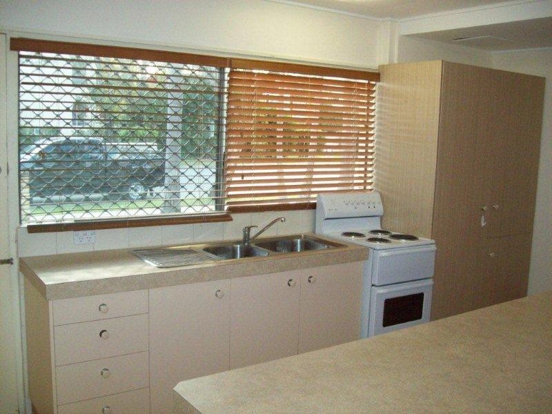 11/6 Stanhill Drive, Chevron Island QLD 4217