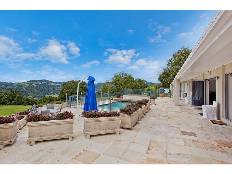 647 Trees Road, Tallebudgera QLD 4228