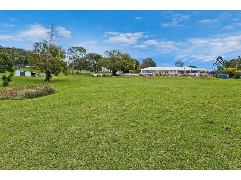 647 Trees Road, Tallebudgera QLD 4228