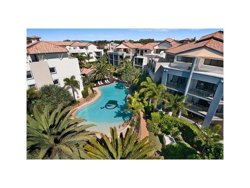 118/392 Marine Parade, Labrador QLD 4215