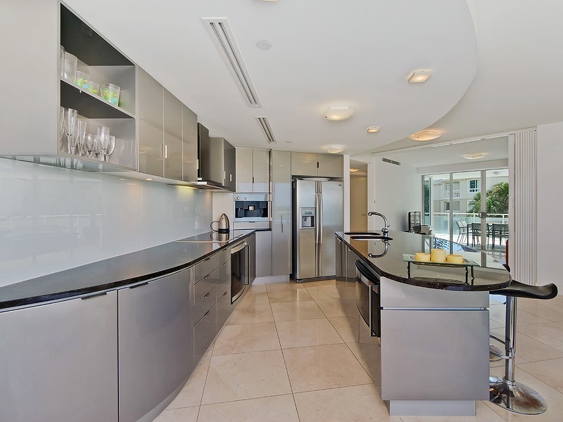 1 ‘Waterline’ 132 Old Burleigh Road, Broadbeach QLD 4218