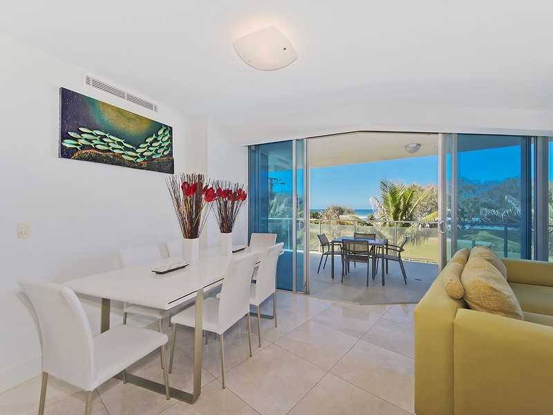 1 ‘Waterline’ 132 Old Burleigh Road, Broadbeach QLD 4218