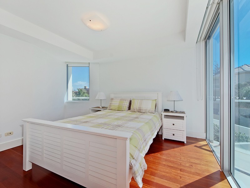 1 ‘Waterline’ 132 Old Burleigh Road, Broadbeach QLD 4218