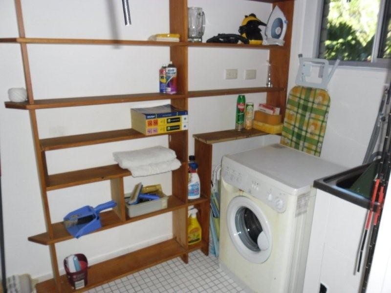 1/189 Surf Parade, Broadbeach QLD 4218