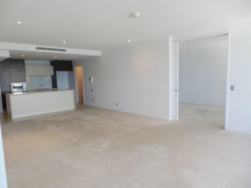 2202 “The Wave” 89 Surf Pde, Broadbeach QLD 4218
