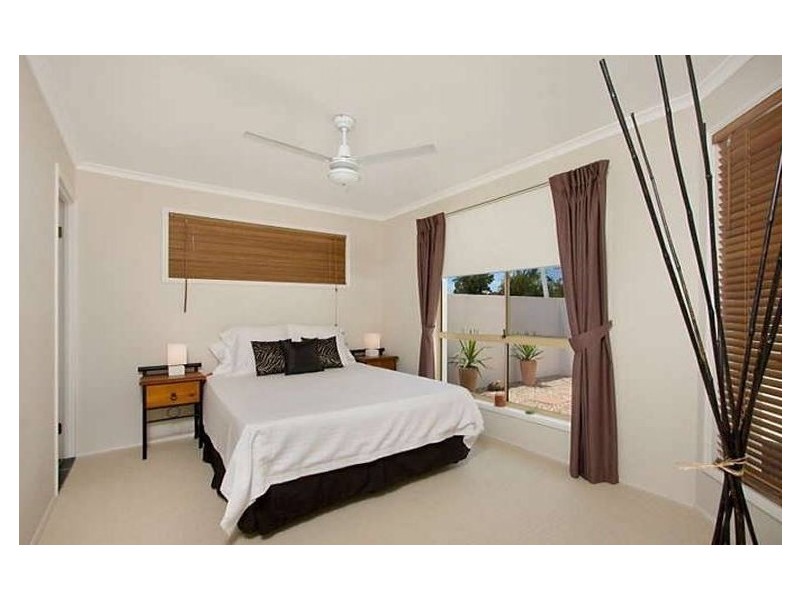 65 Southlake Drive, Varsity Lakes QLD 4227