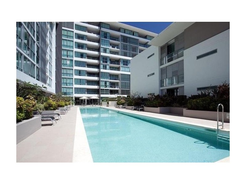 1006 ‘Freshwater Point’ 33 TE Peters Drive, Broadbeach Waters QLD 4218