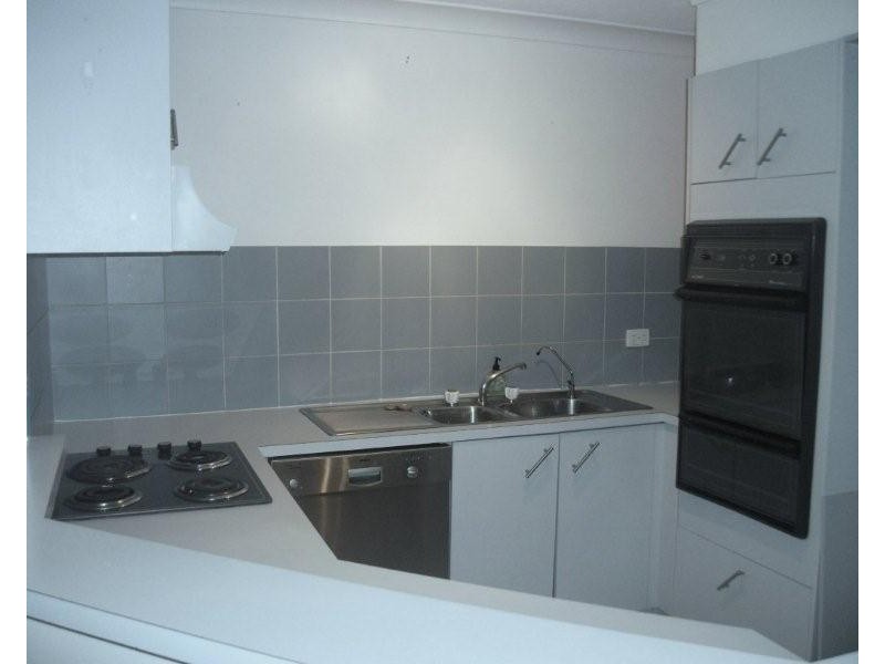 19/26 Monaco Street, Broadbeach QLD 4218