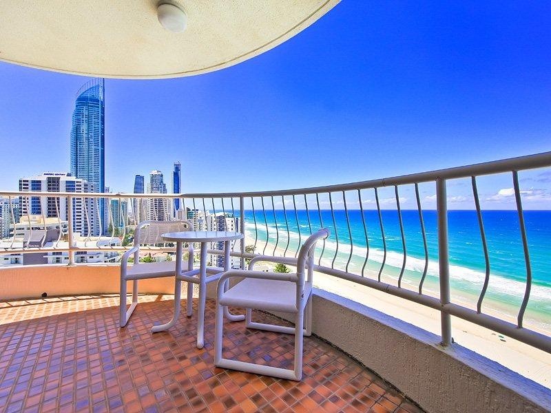 81/4 ‘Acapulco’ Thornton Street, Surfers Paradise QLD 4217