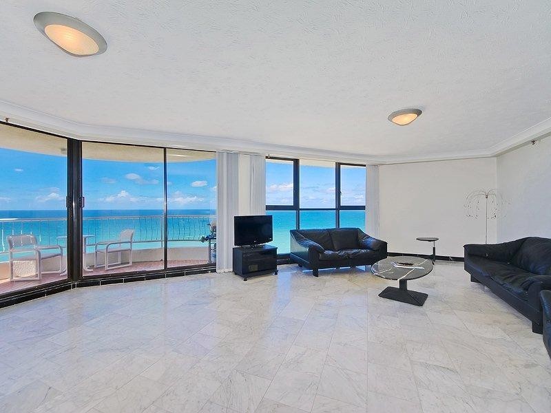 81/4 ‘Acapulco’ Thornton Street, Surfers Paradise QLD 4217