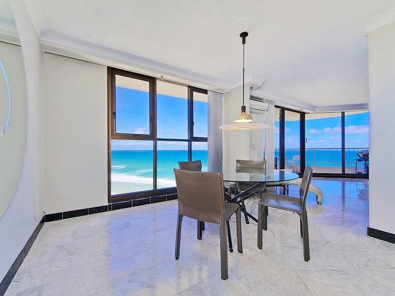 81/4 ‘Acapulco’ Thornton Street, Surfers Paradise QLD 4217