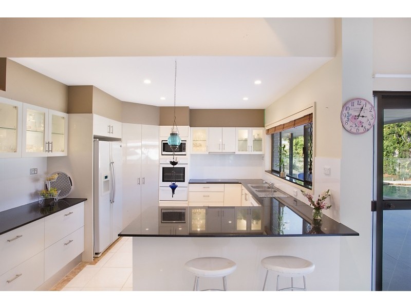 734 Nerang Broadbeach Road, Carrara QLD 4211