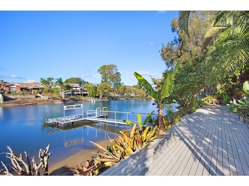 734 Nerang Broadbeach Road, Carrara QLD 4211