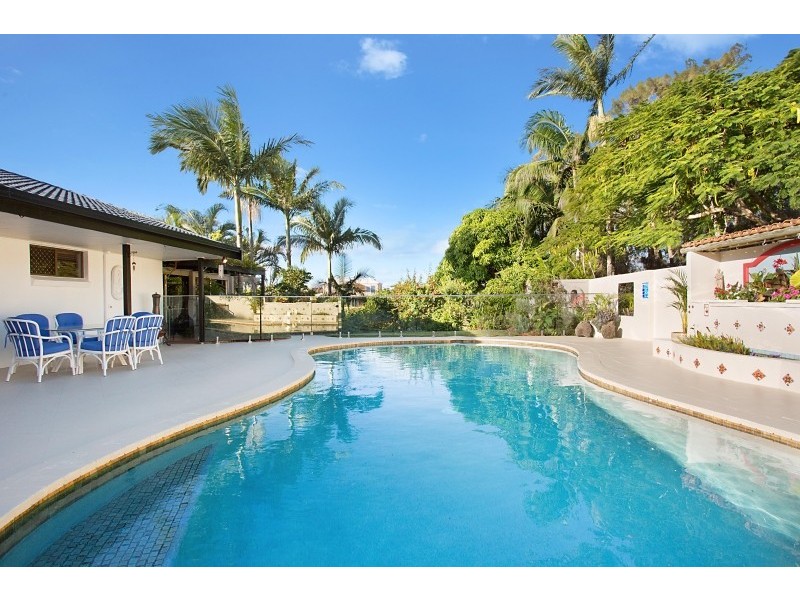 734 Nerang Broadbeach Road, Carrara QLD 4211