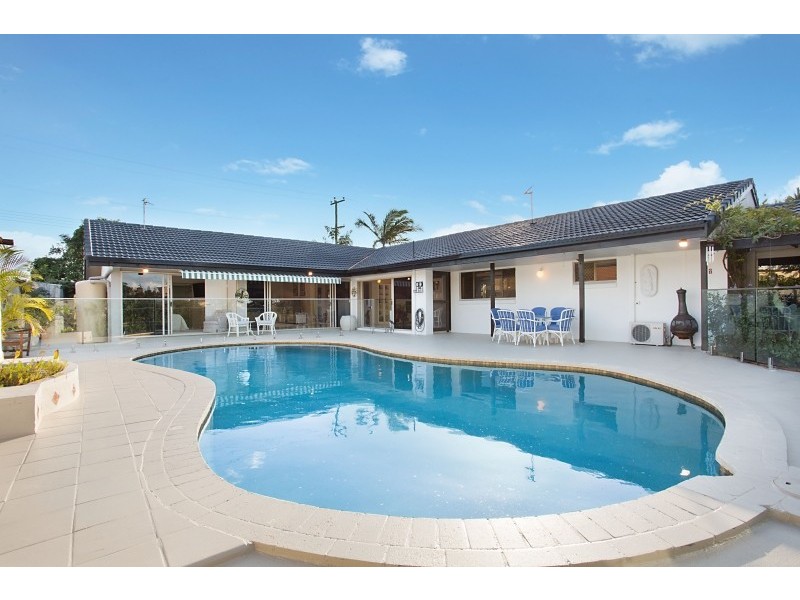 734 Nerang Broadbeach Road, Carrara QLD 4211