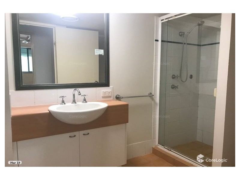 18/4-6 Queensland Avenue “Antigua Resort”, Broadbeach QLD 4218