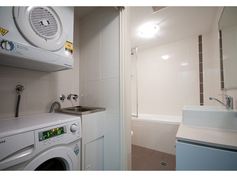 5 ‘Villas On Proud’ 8 Proud Street, Labrador QLD 4215