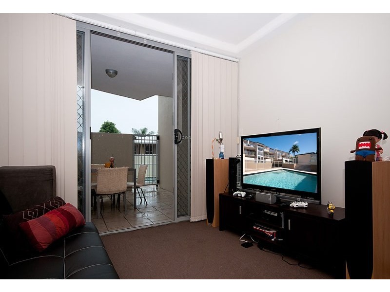 5 ‘Villas On Proud’ 8 Proud Street, Labrador QLD 4215