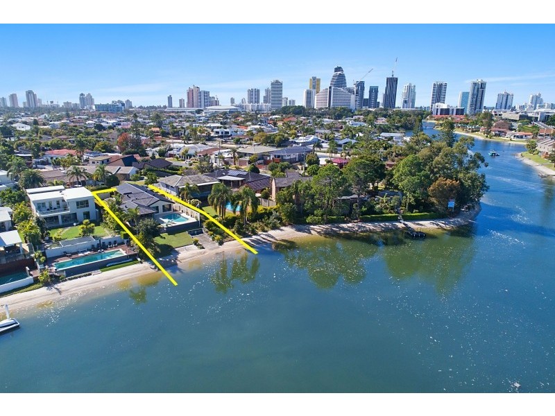 6 Alma Street, Broadbeach Waters QLD 4218