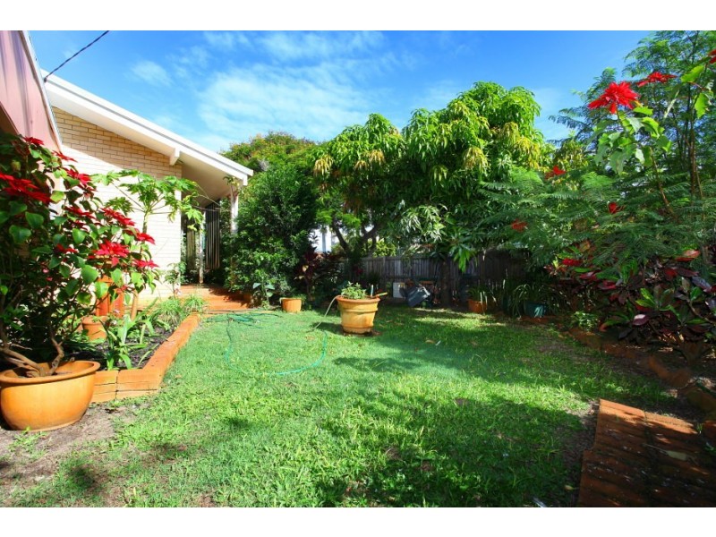 6 Pacific Boulevard, Broadbeach Waters QLD 4218