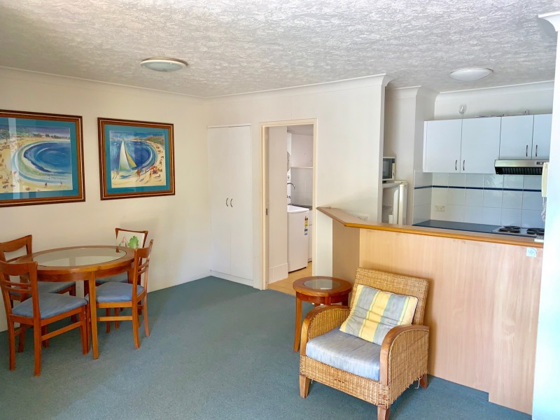 13/4-6 Queensland Ave “Antigua Resort”, Broadbeach QLD 4218