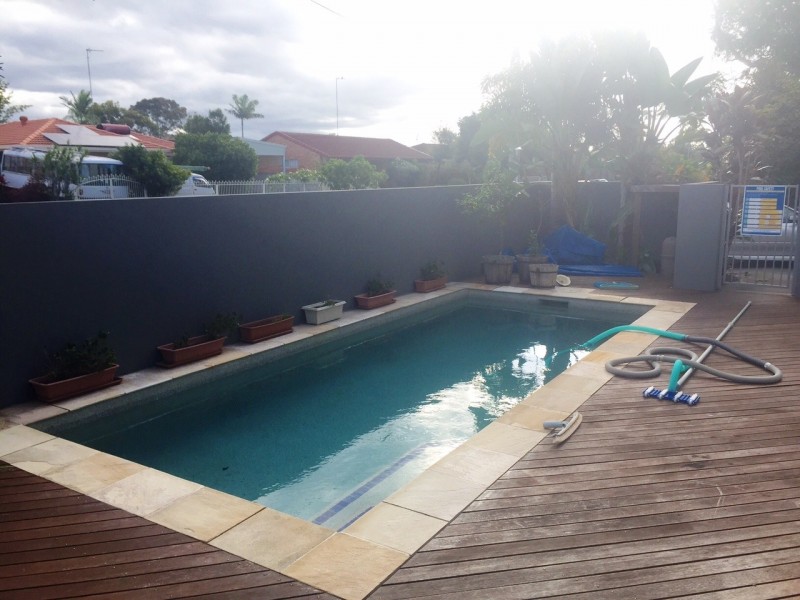 1/12 Nobby Pde, Miami QLD 4220