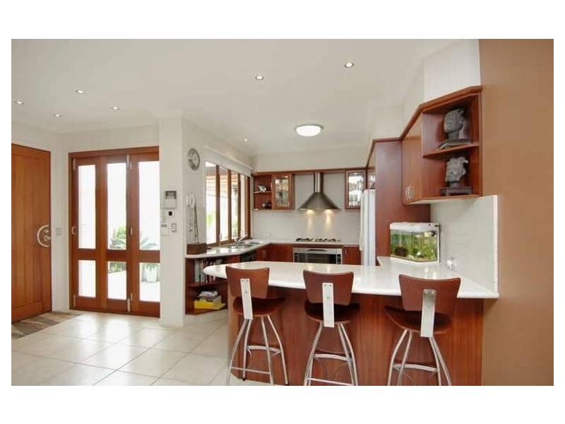 1/6 Second Avenue, Burleigh Heads QLD 4220