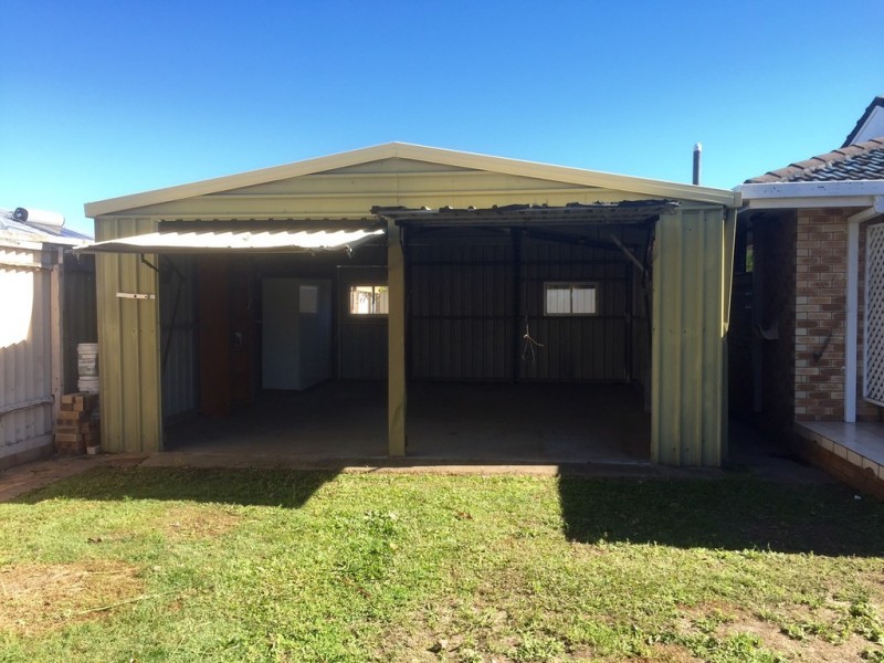 24 Arcadia Drive, Mermaid Waters QLD 4218