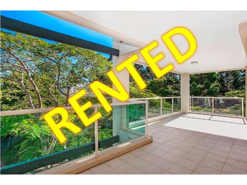 4125 Archer Hill, Benowa QLD 4217