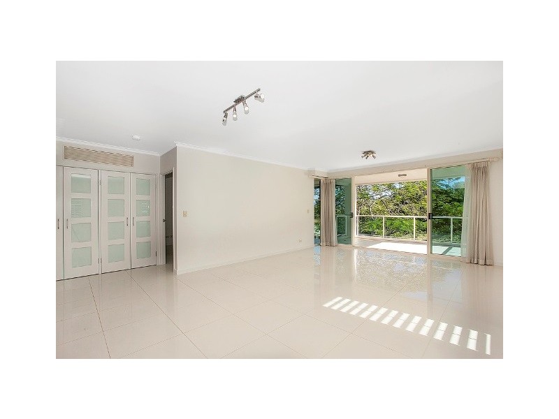 4125 Archer Hill, Benowa QLD 4217