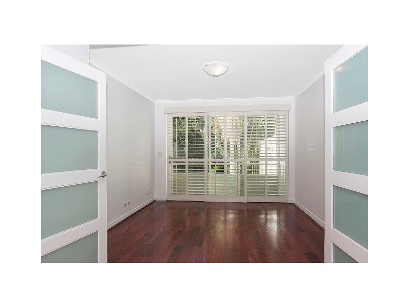 4125 Archer Hill, Benowa QLD 4217