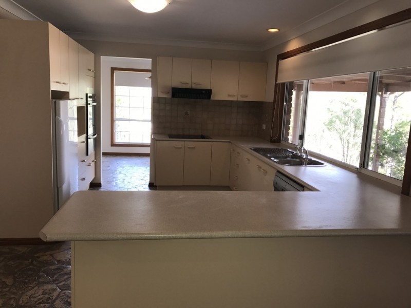 28 High Ridge Road, Gaven QLD 4211