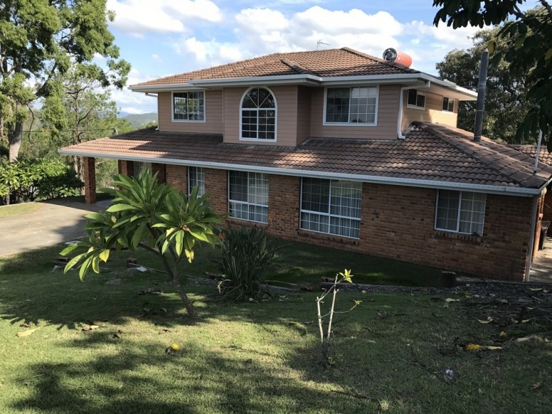 28 High Ridge Road, Gaven QLD 4211