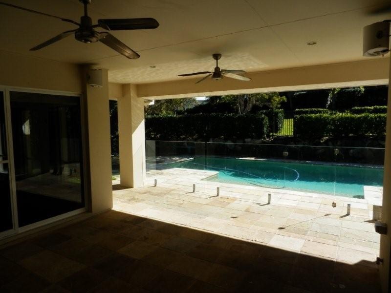 6010 The Boulevard, Royal Pines, Benowa QLD 4217