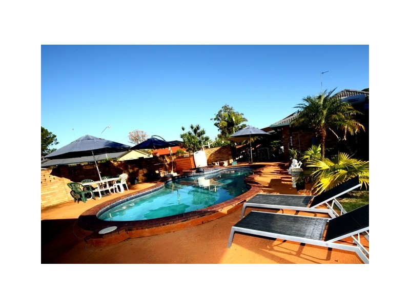 35 Lancelin Drive, Mermaid Waters QLD 4218