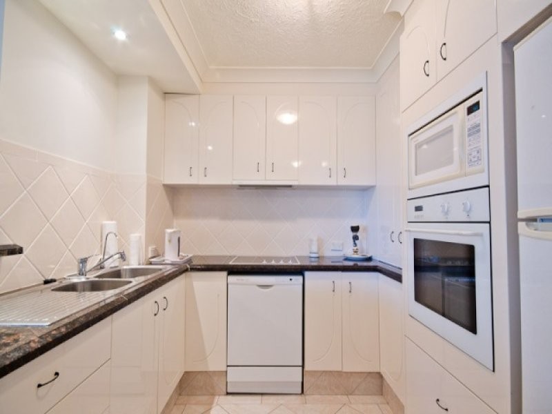 502 The Ritz Philip Avenue, Broadbeach QLD 4218